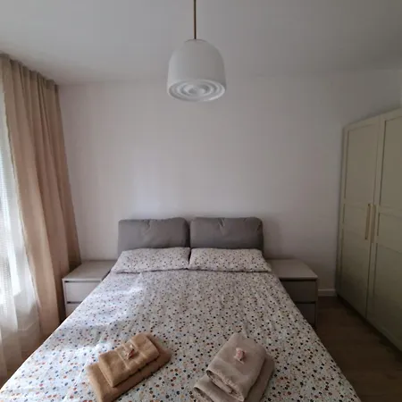 Apartman Miejski Z 2 Sypialniami ,garazem I Tarasem