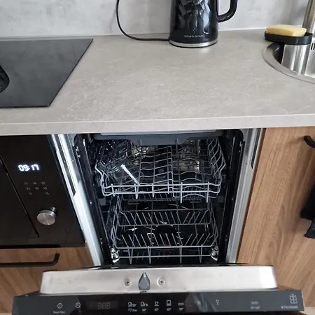 Apartman Miejski Z 2 Sypialniami ,garazem I Tarasem Kołobrzeg
