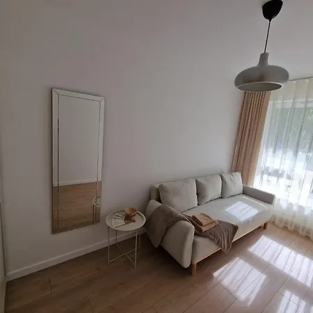 Apartman Miejski Z 2 Sypialniami ,garazem I Tarasem Kołobrzeg