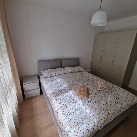 Apartman Miejski Z 2 Sypialniami ,garazem I Tarasem